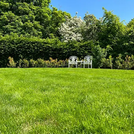 Richmond Hill Cottages, Exclusive 6 Bedroom Farm House, Markington With Heated Pool Сasa de vacaciones