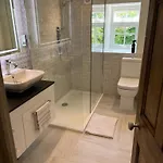 The Exclusive 6 Bedroom Farm House, Markington Incl Heated Pool And The Richmond Hill One Bedroom Casa vacanze