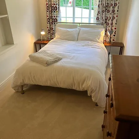Holiday home Richmond Hill Cottages, Exclusive 6 Bedroom Farm House, Markington With Heated Pool