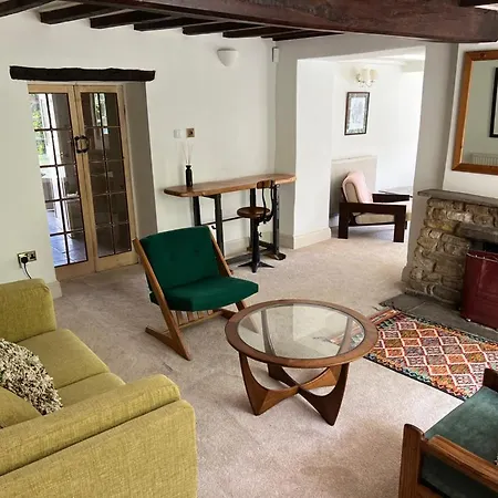 The Exclusive 6 Bedroom Farm House, Markington Incl Heated Pool And The Richmond Hill One Bedroom Дом отдыха Ingerthorpe