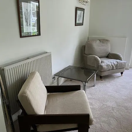 The Exclusive 6 Bedroom Farm House, Markington Incl Heated Pool And The Richmond Hill One Bedroom * Ingerthorpe