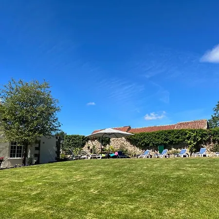 Holiday home Richmond Hill Cottages, Exclusive 6 Bedroom Farm House, Markington With Heated Pool Ingerthorpe