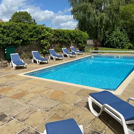 Richmond Hill Cottages, Exclusive 6 Bedroom Farm House, Markington With Heated Pool Prázdninový dům Ingerthorpe