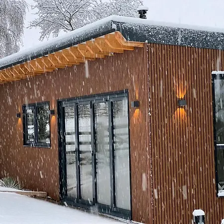 Prázdninový dům Richmond Hill Cottages, Exclusive 6 Bedroom Farm House, Markington With Heated Pool Ingerthorpe