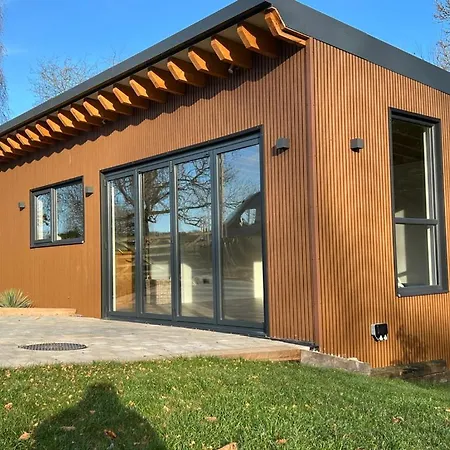 Prázdninový dům Richmond Hill Cottages, Exclusive 6 Bedroom Farm House, Markington With Heated Pool